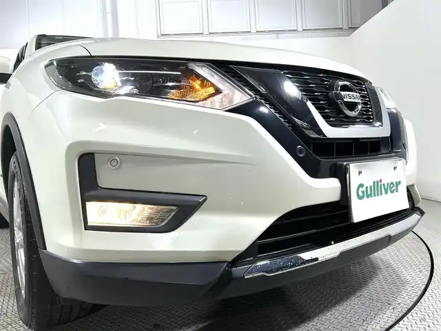 日産 エクストレイル ハイブリッド 20X 大阪府 2019(令1)年 4.6万km ブリリアントホワイトパール 純正ナビ　アラウンドビューモニター　Bluetooth　フルセグTV DVD再生　エマージェンシーブレーキー 電動リアゲート　デジタルインナーミラー　ドライブレコーダー　カプロンシート　オートライト　LEDヘッドライト　助手席スライドアップシート インテリジェントキー