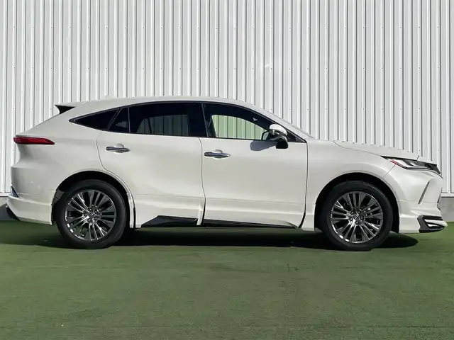トヨタ ハリアー Z レザーパッケージ 香川県 2021(令3)年 4.9万km ホワイトパールクリスタルシャイン トヨタセーフティーセンス/・プリクラッシュ/・レーントレーシングアシスト/調光パノラマルーフ/モデリスタエアロ/純正12.3型ナビ/パノラミックビューモニター/JBLサウンド/レザーシート/シートヒーター/ベンチレーション/パワーシート/革巻きステアリング/ステアリングヒーター/ステアリングリモコン/レーダークルーズコントロール/LEDヘッドライト/LEDフォグライト/パワーバックドア/デジタルインナーミラー/BSM/HUD/スマートキー/プッシュスタート