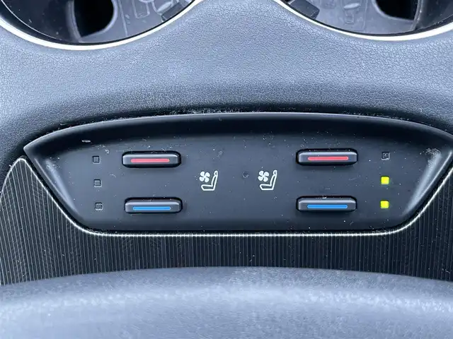 トヨタ ハリアー Z レザーパッケージ 香川県 2021(令3)年 4.9万km ホワイトパールクリスタルシャイン トヨタセーフティーセンス/・プリクラッシュ/・レーントレーシングアシスト/調光パノラマルーフ/モデリスタエアロ/純正12.3型ナビ/パノラミックビューモニター/JBLサウンド/レザーシート/シートヒーター/ベンチレーション/パワーシート/革巻きステアリング/ステアリングヒーター/ステアリングリモコン/レーダークルーズコントロール/LEDヘッドライト/LEDフォグライト/パワーバックドア/デジタルインナーミラー/BSM/HUD/スマートキー/プッシュスタート