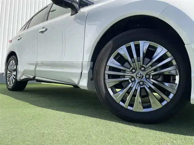 トヨタ ハリアー Z レザーパッケージ 香川県 2021(令3)年 4.9万km ホワイトパールクリスタルシャイン トヨタセーフティーセンス/・プリクラッシュ/・レーントレーシングアシスト/調光パノラマルーフ/モデリスタエアロ/純正12.3型ナビ/パノラミックビューモニター/JBLサウンド/レザーシート/シートヒーター/ベンチレーション/パワーシート/革巻きステアリング/ステアリングヒーター/ステアリングリモコン/レーダークルーズコントロール/LEDヘッドライト/LEDフォグライト/パワーバックドア/デジタルインナーミラー/BSM/HUD/スマートキー/プッシュスタート