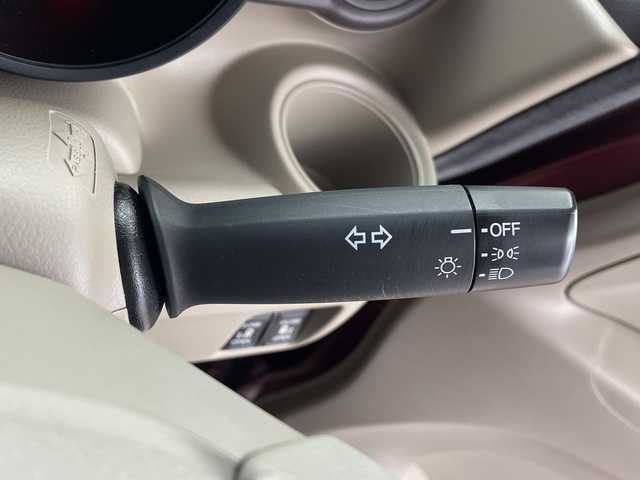 ホンダ Ｎ ＢＯＸ G Lパッケージ 鹿児島県 2012(平24)年 7.3万km プレミアムディープロッソパール 純正ナビ　/バックカメラ　/両側パワースライドドア　/ステアリングスイッチ　/ドアバイザー　/スマートキー　/プッシュスタートボタン　/ＥＣＯＮ　/純正フロアマット　/ベンチシート　/チップアップシート　/取扱説明書