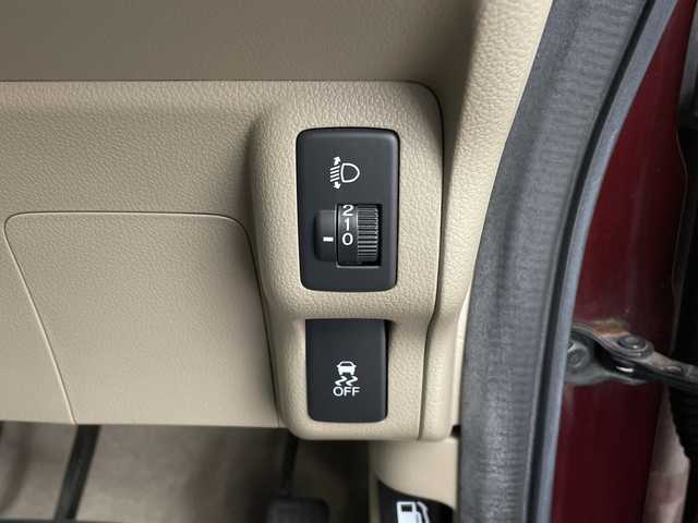 ホンダ Ｎ ＢＯＸ G Lパッケージ 鹿児島県 2012(平24)年 7.3万km プレミアムディープロッソパール 純正ナビ　/バックカメラ　/両側パワースライドドア　/ステアリングスイッチ　/ドアバイザー　/スマートキー　/プッシュスタートボタン　/ＥＣＯＮ　/純正フロアマット　/ベンチシート　/チップアップシート　/取扱説明書