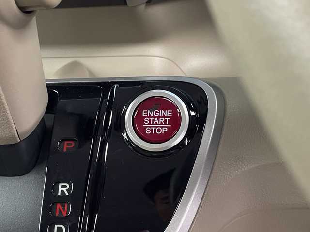 ホンダ Ｎ ＢＯＸ G Lパッケージ 鹿児島県 2012(平24)年 7.3万km プレミアムディープロッソパール 純正ナビ　/バックカメラ　/両側パワースライドドア　/ステアリングスイッチ　/ドアバイザー　/スマートキー　/プッシュスタートボタン　/ＥＣＯＮ　/純正フロアマット　/ベンチシート　/チップアップシート　/取扱説明書