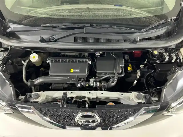 日産 デイズ X 佐賀県 2022(令4)年 1.6万km ブリリアントホワイトパール 純正9型ナビ/（ＡＭ/ＦＭ/CD/DVD/Bluetooth/フルセグTV）/全周囲カメラ/衝突被害軽減システム/コーナーセンサー/LEDヘッドライト/オートエアコン/盗難防止装置/横滑り防止装置/オートライト/オートマチックハイビーム/スマートキー/プッシュスタート/純正フロアマット/純正14インチアルミホイール/ステアリングスイッチ/アイドリングストップ