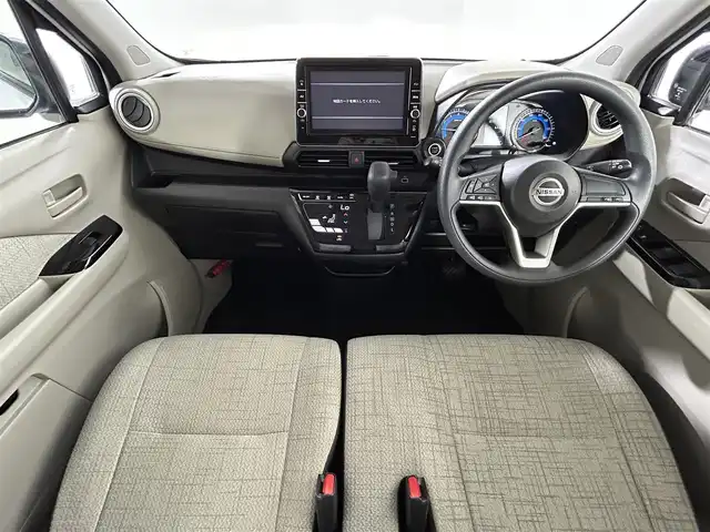 日産 デイズ X 佐賀県 2022(令4)年 1.6万km ブリリアントホワイトパール 純正9型ナビ/（ＡＭ/ＦＭ/CD/DVD/Bluetooth/フルセグTV）/全周囲カメラ/衝突被害軽減システム/コーナーセンサー/LEDヘッドライト/オートエアコン/盗難防止装置/横滑り防止装置/オートライト/オートマチックハイビーム/スマートキー/プッシュスタート/純正フロアマット/純正14インチアルミホイール/ステアリングスイッチ/アイドリングストップ