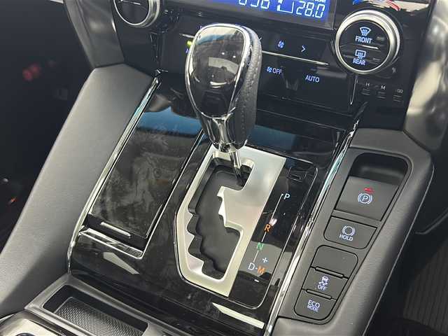 トヨタ アルファード S Cパッケージ 熊本県 2023(令5)年 1.4万km ホワイトパールクリスタルシャイン 両側パワースライドドア/バックカメラ/ETC2.0/モデリスタエアロ/サンルーフ/純正ディスプレイオーディオ/（FM/AM/BT)/LEDヘッドライト/純正18インチアルミホイール/エアーシート(運転席＋助手席)/シートヒーター(運転席＋助手席)/パワーシート(運転席＋助手席)/デジタルインナーミラー/ステアリングヒーター/オートハイビーム/トヨタセーフティーセンス/クリアランスソナー/レーントレーシングアシスト/パーキングサポートブレーキ/プリクラッシュセーフティー/ブラインドスポットモニター/リアクロストラフィックアラート/ロードサインアシスト/レーダークルーズコントロール/ビルトインETC/100ボルト充電/シガーソケット/USB入力端子