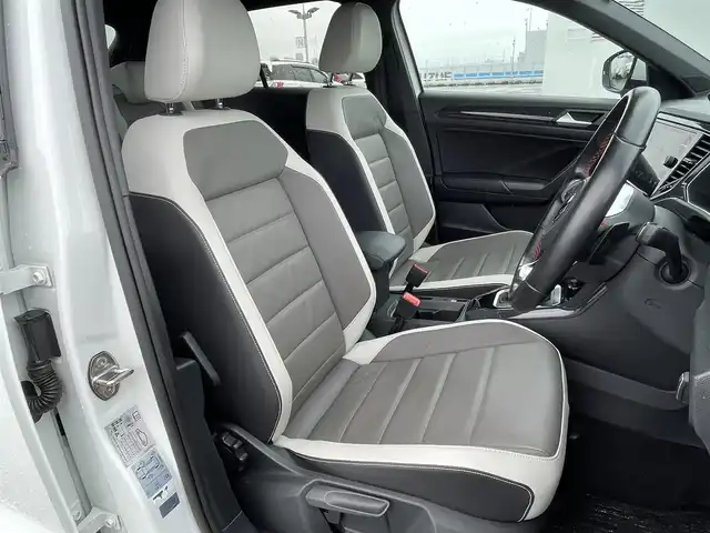 フォルクスワーゲン Ｔ－ロック TDI スポーツ 東京都 2021(令3)年 3.8万km 白 純正ナビ/BTオーディオ/Apple Car Play/Andoroido Auto/Bカメラ/コンビレザーシート/シートヒーター/ACC/BSM/レーンアシスト/パークディスタンス/ETCユニット