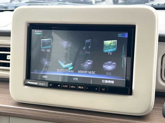 スズキ ラパン X 愛知県 2016(平28)年 6.7万km フレンチミントパールメタリック /ワンオーナー//社外ナビ/フルセグTV//Bluetooth//DVD/CD//プッシュスタート//運転席シートヒーター//レーダーブレーキサポート//ESP//アイドリングストップ//誤発進抑制機能//HIDオートライト//電動格納ウィンカーミラー//純正フロアマット//純正ドアバイザー//純正14インチアルミ//新車保証書/取扱説明書/・登録時６６７５１ｋｍ/・車検R9年７月２４日まで