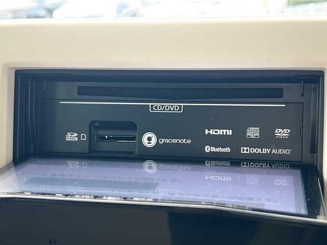 スズキ ラパン X 愛知県 2016(平28)年 6.7万km フレンチミントパールメタリック /ワンオーナー//社外ナビ/フルセグTV//Bluetooth//DVD/CD//プッシュスタート//運転席シートヒーター//レーダーブレーキサポート//ESP//アイドリングストップ//誤発進抑制機能//HIDオートライト//電動格納ウィンカーミラー//純正フロアマット//純正ドアバイザー//純正14インチアルミ//新車保証書/取扱説明書/・登録時６６７５１ｋｍ/・車検R9年７月２４日まで