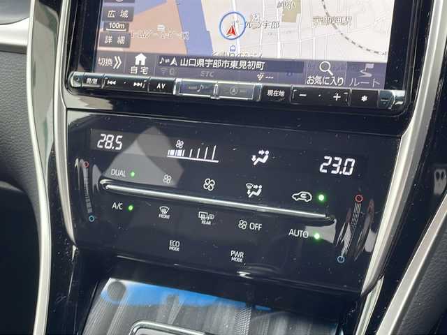 トヨタ ハリアー エレガンス 山口県 2018(平30)年 11万km ブラック 社外ＳＤナビ　【ＡＬＰＩＮＥ】/・ＤＶＤ再生機能有/・ＵＳＢ入力端子/・Bluetooth、HDMI端子/バックカメラ/フルセグＴＶ/ビルトインＥＴＣ/ドライブレコーダー/サンルーフ/アイドリングストップ/純正１７インチアルミホイール/純正フロアマット/レザーシート/パワーシートＤ席/ＬＥＤヘッドライト/オートマチックハイビーム/トヨタセーフティセンスP/・レーンキープアシスト/・プリクラッシュセーフティ/・レーダークルーズコントロール/盗難防止装置