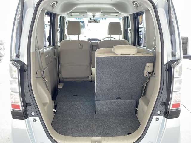 ホンダ Ｎ ＢＯＸ G 兵庫県 2012(平24)年 4.6万km クールミストメタリック ・純正ナビ（VXM-128VS）/・運転席用i-SRSエアバッグシステム〈連続容量変化タイプ〉/・助手席用SRSエアバッグシステム/・VSA（ABS＋TCS＋横すべり抑制）/・EBD（電子制御制動力配分システム）付ABS/・ヒルスタートアシスト機能/・アイドリングストップシステム/・ECONモード/・Hondaスマートキーシステム/・電動格納式リモコンカラードドアミラー/・UVカット機能付ガラス（フロントウインドウ/フロントコーナー/フロントドア）/・高熱線吸収/UVカット機能付プライバシーガラス（リアドア/リアクォーター/テールゲート）/・リアコンビネーションランプ（LEDストップランプ＆LEDテールランプ）/・フルホイールキャップ/・バックカメラ　/・ワンセグテレビ　/・両側スライドドア　/・ＥＴＣ　/・純正フロアマット　/・ステアリングリモコン
