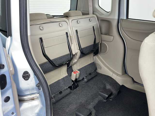 ホンダ Ｎ ＢＯＸ G 兵庫県 2012(平24)年 4.6万km クールミストメタリック ・純正ナビ（VXM-128VS）/・運転席用i-SRSエアバッグシステム〈連続容量変化タイプ〉/・助手席用SRSエアバッグシステム/・VSA（ABS＋TCS＋横すべり抑制）/・EBD（電子制御制動力配分システム）付ABS/・ヒルスタートアシスト機能/・アイドリングストップシステム/・ECONモード/・Hondaスマートキーシステム/・電動格納式リモコンカラードドアミラー/・UVカット機能付ガラス（フロントウインドウ/フロントコーナー/フロントドア）/・高熱線吸収/UVカット機能付プライバシーガラス（リアドア/リアクォーター/テールゲート）/・リアコンビネーションランプ（LEDストップランプ＆LEDテールランプ）/・フルホイールキャップ/・バックカメラ　/・ワンセグテレビ　/・両側スライドドア　/・ＥＴＣ　/・純正フロアマット　/・ステアリングリモコン