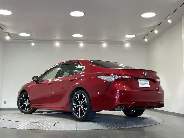 トヨタ カムリ WS 愛知県 2018(平30)年 1.5万km エモーショナルレッドⅡ 純正ナビ/パノラマムーンルーフ/レーダークルーズコントロール/衝突軽減ブレーキ/ワイヤレス充電/レーンディパーチャーアラート/クリアランスソナー/バックカメラ/アクセサリーソケット/ビルトインＥＴＣ/パワーシート/ハーフレザーシート/パドルシフト/ISOFIX/純正18インチアルミホイール/純正フロアマット/LEDヘッドライト