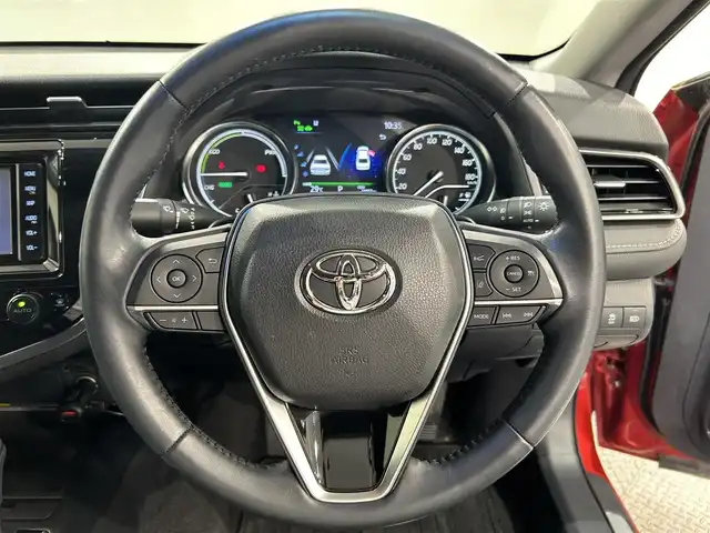 トヨタ カムリ WS 愛知県 2018(平30)年 1.5万km エモーショナルレッドⅡ 純正ナビ/パノラマムーンルーフ/レーダークルーズコントロール/衝突軽減ブレーキ/ワイヤレス充電/レーンディパーチャーアラート/クリアランスソナー/バックカメラ/アクセサリーソケット/ビルトインＥＴＣ/パワーシート/ハーフレザーシート/パドルシフト/ISOFIX/純正18インチアルミホイール/純正フロアマット/LEDヘッドライト