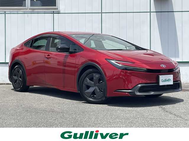トヨタ プリウス U 山梨県 2023(令5)年 1.4万km エモーショナルレッドⅡ 純正ディスプレイオーディオ/Bluetooth接続/全方位カメラ/ETC2.0/前後ドライブレコーダー/レーダークルーズコントロール/衝突被害軽減システム/レーンキープアシスト/オートマチックハイビーム/スペアキー1本/保証書