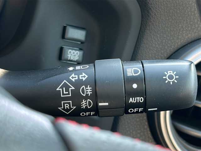 トヨタ ８６ GT リミテッド 茨城県 2014(平26)年 3.7万km ダークグレーメタリック ワンオーナー/リアスポイラー/社外メモリナビ【CN-RE04WD】/(地デジTV・CD・DVD・BT・ラジオ再生)/バックカメラ/オートライト/HIDヘッドライト/純正17inアルミホイール/フロアマット/スマートキー/取扱説明書/保証書