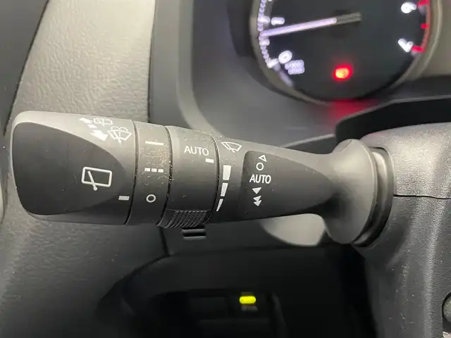 トヨタ ランドクルーザー プラド TX Lパッケージ 鹿児島県 2020(令2)年 4.9万km ホワイトパールクリスタルシャイン 禁煙車/純正ナビ/(フルセグTV/Bluetooth/DVD/CD)/サンルーフ/バックカメラ/Toyota Safety Sense/　・プリクラッシュセーフティ/　・レーンディパーチャーアラート/　・オートマチックハイビーム/　・レーダークルーズコントロール（ブレーキ制御付）/レザーシート/前席シートヒーター/シートベンチレーション/前席パワーシート/ドライブレコーダー/ETC/純正アルミホイール/純正フロアマット/LEDヘッドライト