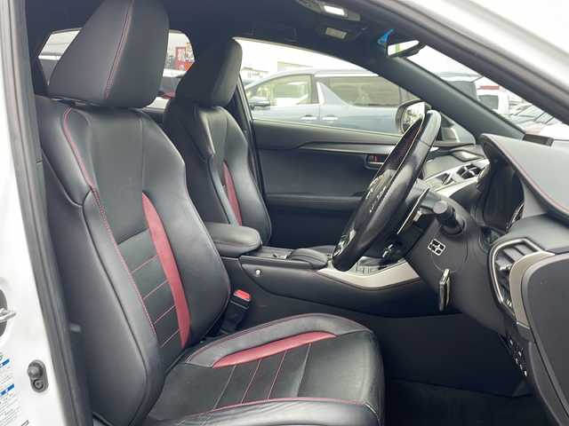 レクサス ＮＸ 200t Fスポーツ 岩手県 2016(平28)年 8.8万km ホワイトノーヴァガラスフレーク 純正ナビ　ＤＶＤ／Ｂｌｕ－ｒａｙ　バックカメラ　クルーズコントロール　ＬＥＤオートライト　ビルトインＥＴＣ　本革シート　前席パワーシート／ヒーター／ベンチレーション　ステアヒーター　パワーリアゲート
