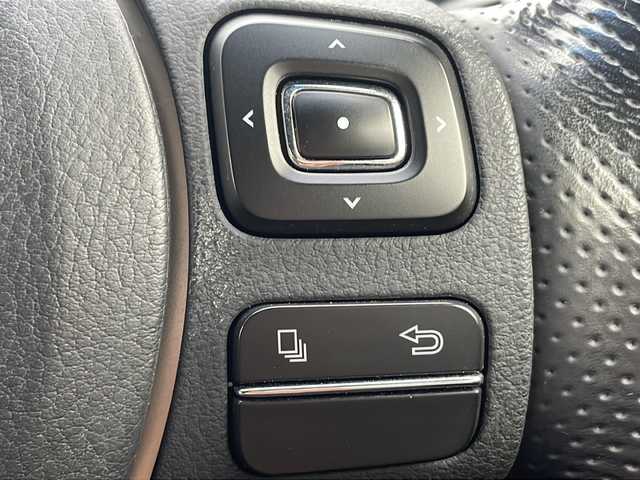 レクサス ＮＸ 200t Fスポーツ 岩手県 2016(平28)年 8.8万km ホワイトノーヴァガラスフレーク 純正ナビ　ＤＶＤ／Ｂｌｕ－ｒａｙ　バックカメラ　クルーズコントロール　ＬＥＤオートライト　ビルトインＥＴＣ　本革シート　前席パワーシート／ヒーター／ベンチレーション　ステアヒーター　パワーリアゲート