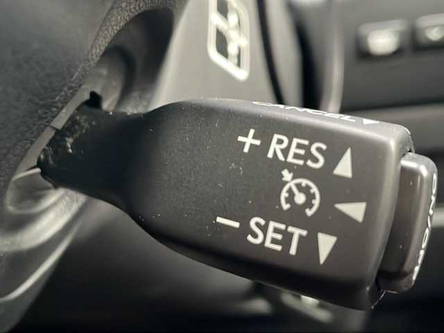 レクサス ＮＸ 200t Fスポーツ 岩手県 2016(平28)年 8.8万km ホワイトノーヴァガラスフレーク 純正ナビ　ＤＶＤ／Ｂｌｕ－ｒａｙ　バックカメラ　クルーズコントロール　ＬＥＤオートライト　ビルトインＥＴＣ　本革シート　前席パワーシート／ヒーター／ベンチレーション　ステアヒーター　パワーリアゲート