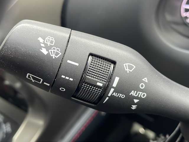 レクサス ＮＸ 200t Fスポーツ 岩手県 2016(平28)年 8.8万km ホワイトノーヴァガラスフレーク 純正ナビ　ＤＶＤ／Ｂｌｕ－ｒａｙ　バックカメラ　クルーズコントロール　ＬＥＤオートライト　ビルトインＥＴＣ　本革シート　前席パワーシート／ヒーター／ベンチレーション　ステアヒーター　パワーリアゲート