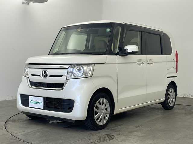 ホンダ Ｎ ＢＯＸ G L ホンダセンシング 兵庫県 2018(平30)年 2.4万km プレミアムホワイトパールⅡ ・Honda SENSING/・衝突軽減ブレーキ/・誤発進抑制機能/・後方誤発進抑制機能/・歩行者事故低減ステアリング/・路外逸脱抑制機能/・アダプティブ・クルーズ・コントロール/・車線維持支援システム/・オートハイビーム/・先行車発進お知らせ機能/・標識認識機能/・社外ナビ＆フルセグ＆BT＆CD/・バックカメラ/・左側パワースライドドア/・360°スーパーUV・IRカットパッケージ/・スマートキー/・プッシュスタート/・LEDヘッドライト/・オートライト/・フロアマット/・ビルトインETC/・ステアリングスイッチ