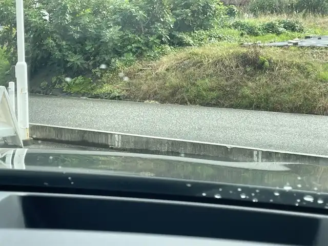 レクサス ＲＸ 350 Fスポーツ 富山県 2024(令6)年 0.9万km グラファイトブラックガラスフレーク パノラミックビューモニター／赤レザーシート／メーカーナビ／フルセグＴＶ／Ｂｌｕｅｔｏｏｔｈ／レーダークルコン／ブラインドスポットモニター／パワーバックドア／全席シートヒータ／全席エアシート／