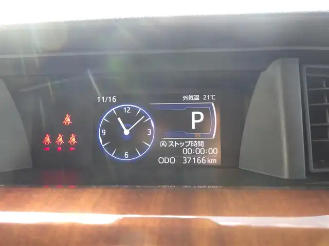 トヨタ ルーミー カスタムG－T 千葉県 2020(令2)年 3.8万km ブラックマイカメタリック スマートアシストIII/レーダークルーズコントロール/エコアイドル/両側パワースライドドア/純正SDナビ/地デジTV/【DVD/CD再生機能　Bluetooth接続】/パノラマモニター/ドライブレコーダー（前後撮影）/前席シートヒーター/革巻きステアリング/ステアリングスイッチ/ETC（2.0）/LEDヘッドライト/フォグライト/ウインカーミラー/コーナーセンサー/純正15インチアルミホイル/キーフリーシステム