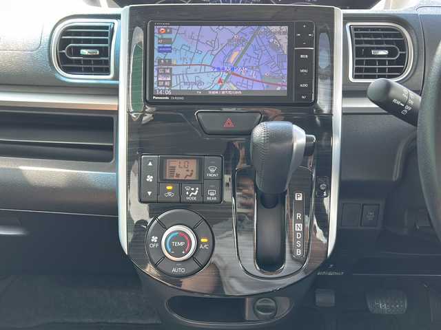 ダイハツ タント カスタム RS トップED SA 茨城県 2015(平27)年 6.1万km ナイトシャドーパープルクリスタルM スマートアシスト/Panasonicメモリナビ/BT/CD/DVD/ipod/MD/バックカメラ/両側パワースライドドア/LEDヘッドライト/オートライト/ハーフレザーシート/純正15インチアルミホイール/純正フロアマット/スマートキー/ETC/横滑り防止装置/レーンキープアシスト/盗難防止装置/衝突被害軽減システム/禁煙車