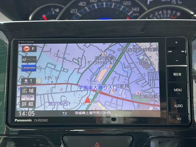 ダイハツ タント カスタム RS トップED SA 茨城県 2015(平27)年 6.1万km ナイトシャドーパープルクリスタルM スマートアシスト/Panasonicメモリナビ/BT/CD/DVD/ipod/MD/バックカメラ/両側パワースライドドア/LEDヘッドライト/オートライト/ハーフレザーシート/純正15インチアルミホイール/純正フロアマット/スマートキー/ETC/横滑り防止装置/レーンキープアシスト/盗難防止装置/衝突被害軽減システム/禁煙車