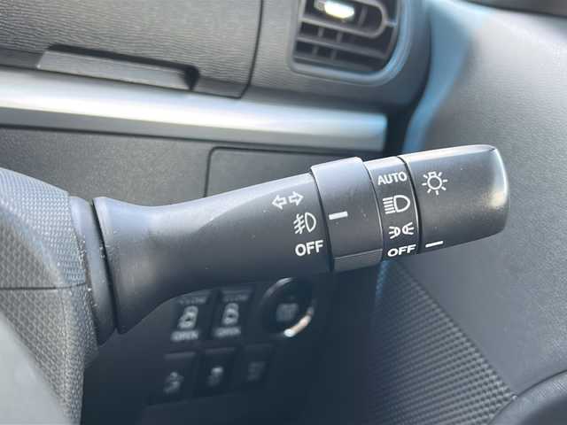 ダイハツ タント カスタム RS トップED SA 茨城県 2015(平27)年 6.1万km ナイトシャドーパープルクリスタルM スマートアシスト/Panasonicメモリナビ/BT/CD/DVD/ipod/MD/バックカメラ/両側パワースライドドア/LEDヘッドライト/オートライト/ハーフレザーシート/純正15インチアルミホイール/純正フロアマット/スマートキー/ETC/横滑り防止装置/レーンキープアシスト/盗難防止装置/衝突被害軽減システム/禁煙車