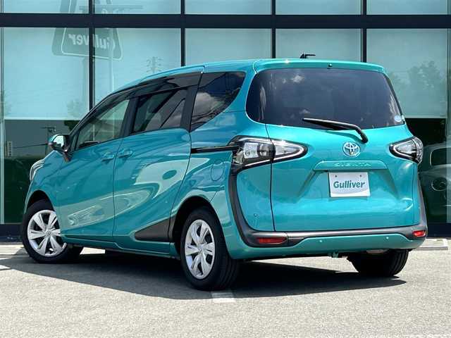 トヨタ シエンタ X 和歌山県 2018(平30)年 3.7万km ラディアントグリーンM 後期型/純正ナビ/バックカメラ/パワースライドドア/ステアリングスイッチ/オートハイビーム/レーンキープアシスト/コーナーセンサー/アイドリングストップ/電格ミラー/社外シートカバー/トヨタセーフティセンス