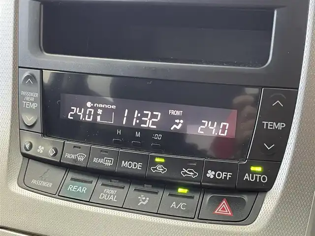 トヨタ ヴェルファイア 2．4Z 群馬県 2012(平24)年 7.3万km ブラック フリップダウンモニター　純正７インチナビ　バックカメラ　両側パワースライドドア　ＨＩＤオートライト　純正１８インチＡＷ　ステアリングリモコン　コーナーセンサー　スマートキー　ＥＴＣ　ドラレコ　禁煙車