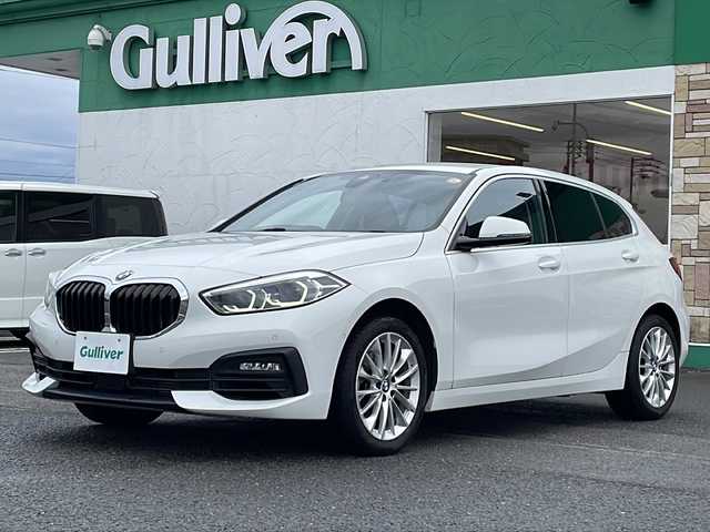 ＢＭＷ ＢＭＷ １１８ｉ プレイ 徳島県 2021(令3)年 2.5万km アルピンホワイトⅢ 衝突軽減ブレーキ/レーダークルーズコントロール/純正メーカーナビ/(Bluetooth/USB/FM/AM)/バックカメラ/置くだけ充電/パワーシート/シートメモリー/パワーバックドア/ETC2.0/スマートキー/スペアキー