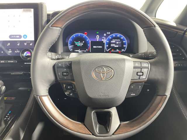 トヨタ アルファード Z 神奈川県 2025(令7)年 0.6万km プラチナホワイトパールマイカ ワンオーナー車/純正ナビ付ディスプレイオーディオ/Bluetooth・AM・FM・フルセグTV・HDMI・AppleCarPlay・AndroidAuto・Miracast/パノラミックビューモニター/モデリスタフルエアロ/両側パワースライドドア/トヨタセーフティセンス/クルーズコントロール/ブラインドスポットモニター/前側シートヒーター/前側パワーシート/運転席シートメモリー/ビルトインETC2.0/前後ドライブレコーダー/純正フロアマット/ステアリングスイッチ/パワーバックドア/デジタルインナーミラー/電動パーキングブレーキ/ブレーキオートホールド/プッシュスタート/スマートキー/スペアキー1本/取扱説明書/保証書/AC100V/置くだけ充電/パワーオットマン/キャプテンシート/LED3眼ヘッドライト/オートマチックアダプティブハイビーム/純正18インチアルミホイール/電動格納ミラー/プリクラッシュセーフティシステム/レーントレーシングアシスト/プロアクティブドライビングアシスト/ドライバー異常時対応システム