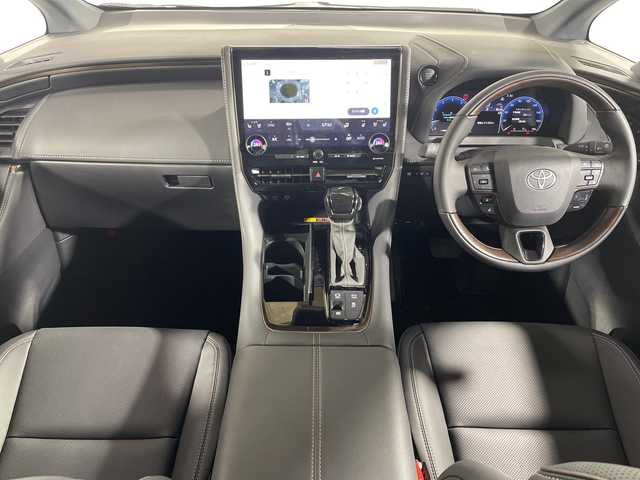 トヨタ アルファード Z 神奈川県 2025(令7)年 0.6万km プラチナホワイトパールマイカ ワンオーナー車/純正ナビ付ディスプレイオーディオ/Bluetooth・AM・FM・フルセグTV・HDMI・AppleCarPlay・AndroidAuto・Miracast/パノラミックビューモニター/モデリスタフルエアロ/両側パワースライドドア/トヨタセーフティセンス/クルーズコントロール/ブラインドスポットモニター/前側シートヒーター/前側パワーシート/運転席シートメモリー/ビルトインETC2.0/前後ドライブレコーダー/純正フロアマット/ステアリングスイッチ/パワーバックドア/デジタルインナーミラー/電動パーキングブレーキ/ブレーキオートホールド/プッシュスタート/スマートキー/スペアキー1本/取扱説明書/保証書/AC100V/置くだけ充電/パワーオットマン/キャプテンシート/LED3眼ヘッドライト/オートマチックアダプティブハイビーム/純正18インチアルミホイール/電動格納ミラー/プリクラッシュセーフティシステム/レーントレーシングアシスト/プロアクティブドライビングアシスト/ドライバー異常時対応システム