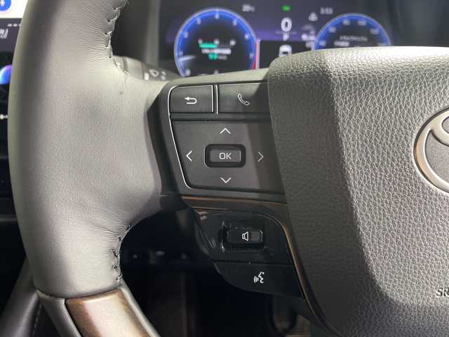 トヨタ アルファード Z 神奈川県 2025(令7)年 0.6万km プラチナホワイトパールマイカ ワンオーナー車/純正ナビ付ディスプレイオーディオ/Bluetooth・AM・FM・フルセグTV・HDMI・AppleCarPlay・AndroidAuto・Miracast/パノラミックビューモニター/モデリスタフルエアロ/両側パワースライドドア/トヨタセーフティセンス/クルーズコントロール/ブラインドスポットモニター/前側シートヒーター/前側パワーシート/運転席シートメモリー/ビルトインETC2.0/前後ドライブレコーダー/純正フロアマット/ステアリングスイッチ/パワーバックドア/デジタルインナーミラー/電動パーキングブレーキ/ブレーキオートホールド/プッシュスタート/スマートキー/スペアキー1本/取扱説明書/保証書/AC100V/置くだけ充電/パワーオットマン/キャプテンシート/LED3眼ヘッドライト/オートマチックアダプティブハイビーム/純正18インチアルミホイール/電動格納ミラー/プリクラッシュセーフティシステム/レーントレーシングアシスト/プロアクティブドライビングアシスト/ドライバー異常時対応システム