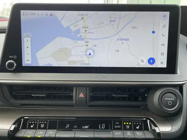 トヨタ プリウス Z 長崎県 2023(令5)年 1.3万km グレー ワンオーナー/純正12.3型ナビ/（フルセグ・BT・USB・HDMI・Miracast）/パノラミックビューモニター/AC100V/アドバンスドパーク/運転席パワーシート/前席シートヒーター/前席シートベンチレーション/運転席シートメモリー/デジタルインナーミラー/トヨタセーフティーセンス/ブラインドスポットモニター/レーンキープアシスト/レーダークルーズコントロール/ETC2.0/パワーバックドア/ドライブレコーダー/オートハイビーム/オートライト/置くだけ充電/ステアリングヒーター