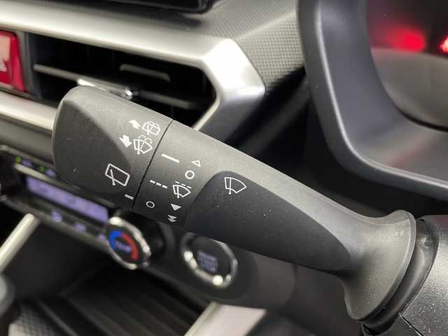 トヨタ ライズ G 鹿児島県 2020(令2)年 6.8万km レーザーブルークリスタルシャイン 純正ディスプレイオーディオ/Bluetooth/フルセグテレビ/USB/CarPlay/バックカメラ/ドライブレコーダー/レザーシートカバー/ハイビームアシスト/アイドリングストップ/ETC/コーナーセンサー/純正フロアマット