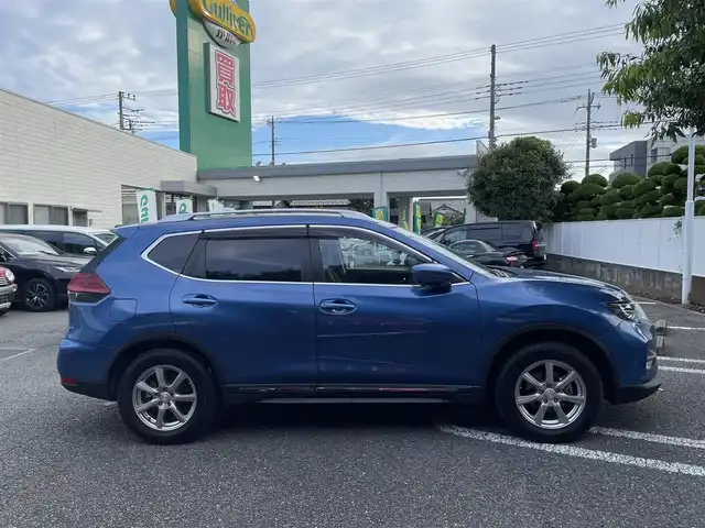日産 エクストレイル 20Xi 東京都 2022(令4)年 6.7万km シャイニングブルー 純正9型ナビ/フルセグTV/Bluetoothオーディオ/DVD再生/アラウンドビューモニター/プロパイロット/インテリジェントエマージェンシーブレーキ/インテリジェントルームミラー/パワーバックドア/LEDヘッドランプ/シルバールーフレール/電動パーキングブレーキ/オートブレーキホールド/前席パワーシート/全席シートヒーター/ETC
