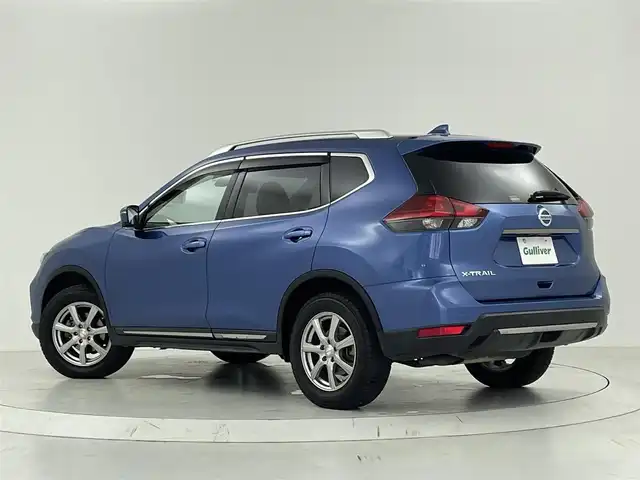 日産 エクストレイル 20Xi 大阪府 2022(令4)年 6.7万km シャイニングブルー プロパイロット/インテリジェントエマージェンシーブレーキ/車線逸脱防止支援システム/純正ナビ/　CD/DVD/BT/フルセグTV/インテリジェントアラウンドビューモニター/パワーバックドア/アダプティブクルーズコントロール/LEDヘッドライト/レザーシート/前席パワーシート/全席シートヒーター/社外17インチアルミホイール/ルーフレール/インテリジェントルームミラー/スマートキー/ETC/電動パーキングブレーキ/オートブレーキホールド/アイドリングストップ/フロアマット/電動格納ミラー
