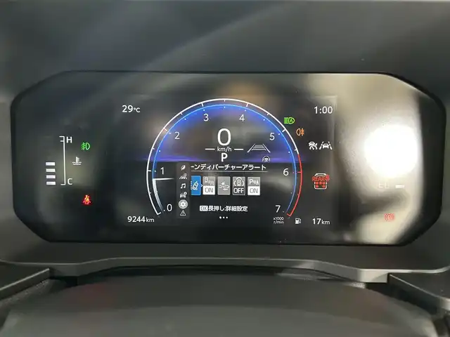 トヨタ ランドクルーザー ２５０ VX 佐賀県 2024(令6)年 1万km パール ワンオーナー/純正12.3インチディオスプレイオーディオ/ナビ機能付き/フルセグTV/Bluetooth/Androidauto/Applecarplay/サンルーフ/メーカーオプション丸目LEDヘッドライト/全方位カメラ/デジタルインナールームミラー/衝突被害軽減システム/レーダークルーズコントロール/レーンアシスト/ブラインドスポットモニター/クリアランスソナー/ビルトインETC2.0/純正前後ドライブレコーダー/電子パーキング/ブレーキホールド/オートライト/オートマチックハイビーム/LEDフォグライト/ステアリングヒーター/運転席パワーシート/運転席・助手席シートヒーター/運転席・助手席エアシート/合皮シート/パワーバックドア/ルーフレール/４WD/純正フロアマット/純正18インチアルミホイール/スペアキー×１