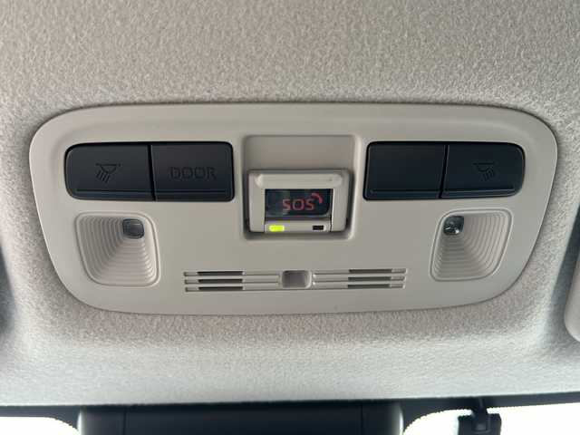 トヨタ アクア Z 佐賀県 2024(令6)年 0.7万km プラチナホワイトパールマイカ ワンオーナー/純正10.5インチディスプレイオーディオ/パノラマミックビューモニター/プリクラッシュセーフティ/レーンディパーチャーアラート/オートハイビーム/アダプティブクルーズコントロール/クリアランスソナー/ブラインドスポットモニター/リアクロストラフィックアラート/ビルトインETC/ステアリングリモコン/プッシュスタート/スマートキー/LEDヘッドライト/フォグライト/純正アルミホイール