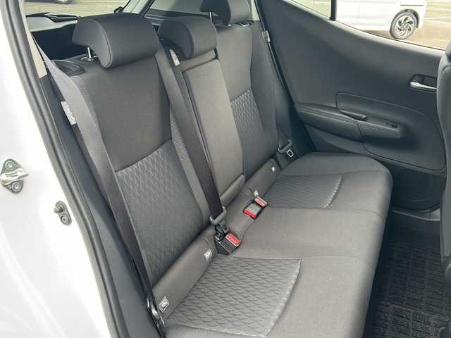 トヨタ アクア Z 佐賀県 2024(令6)年 0.7万km プラチナホワイトパールマイカ ワンオーナー/純正10.5インチディスプレイオーディオ/パノラマミックビューモニター/プリクラッシュセーフティ/レーンディパーチャーアラート/オートハイビーム/アダプティブクルーズコントロール/クリアランスソナー/ブラインドスポットモニター/リアクロストラフィックアラート/ビルトインETC/ステアリングリモコン/プッシュスタート/スマートキー/LEDヘッドライト/フォグライト/純正アルミホイール