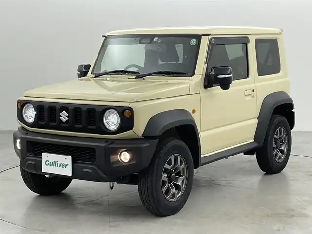 スズキ ジムニー シエラ JC 福岡県 2022(令4)年 1.4万km シフォンアイボリーM 社外９型ナビ（ＢＴ，フルセグＴＶ）　/前方ドライブレコーダー　/ＥＴＣ　/クルーズコントロール　/衝突被害軽減ブレーキ　/レーンキープ　/ヒルディセントコントロール　/シートヒーター　/ヒーテッドドアミラー　/ＬＥＤ