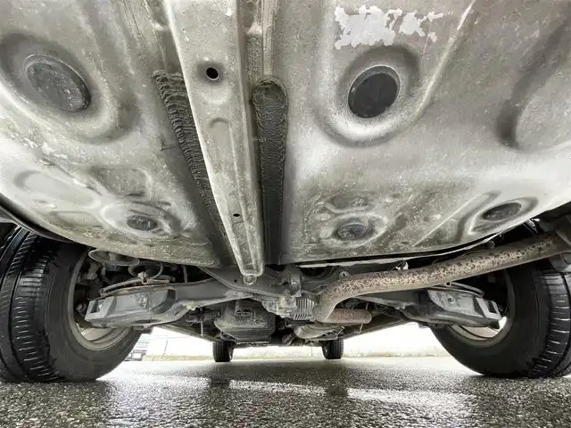 トヨタ アルファードハイブリット G 山形県 2016(平28)年 7.6万km ホワイトパールクリスタルシャイン 禁煙車/4WD/純正10インチナビ//フルセグ/CD/DVD/SD/AM//FM/iPod/BT/AUX/純正フリップダウンモニター/ハーフレザーシート/ETC/クルーズコントロール/プリクラッシュセーフティー/ステアリングスイッチ/オートLEDヘッドライト/オートワイパー/フォグランプ/プッシュスタート