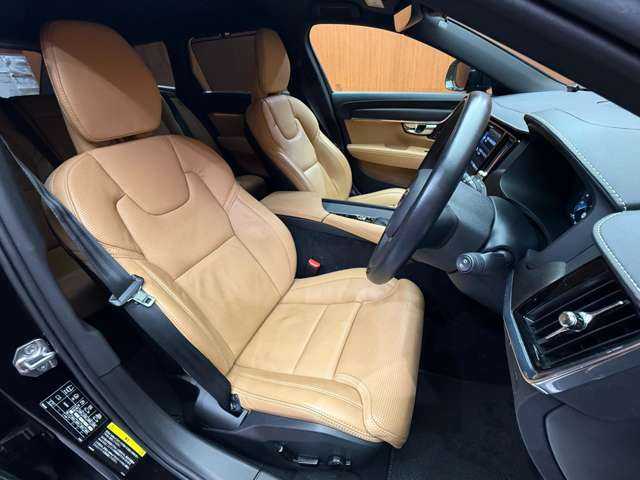 ボルボ Ｖ９０ クロスカントリー D4 AWD プロ 千葉県 2021(令3)年 5.6万km オニキスブラックP ＡＣＣ　/アンバー革シート　/ナビ　/ＴＶ　/Ｂｌｕｅｔｏｏｔｈ接続　/３６０°ＨＵＤ　/ｈａｒｍａｎｋａｒｄｏｎサウンド　/シートヒーター　/ステアリングヒーター　/電動リアゲート　/衝突軽減Ｂ　/ＢＳＭ　/ＬＫＡ　/ＥＴＣ