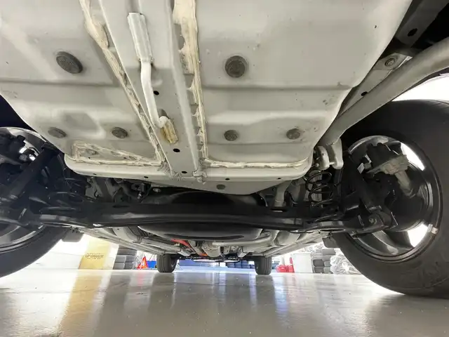 ダイハツ ロッキー プレミアム G HEV 滋賀県 2022(令4)年 4.3万km ブラックマイカメタリック/シャイニングホワイトパール 純正９インチナビ/(CD/DVD/SD/HDMI/フルセグTV)/バックカメラ/ハーフレザーシート/シートヒーター/ETC/ドライブレコーダー(SD無)/純正フロアマット/オートライト/LEDヘッドライト