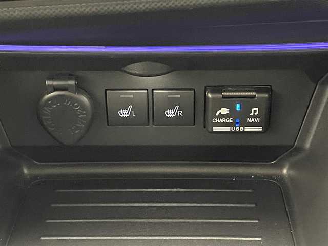 ダイハツ ロッキー プレミアム G HEV 滋賀県 2022(令4)年 4.3万km ブラックマイカメタリック/シャイニングホワイトパール 純正９インチナビ/(CD/DVD/SD/HDMI/フルセグTV)/バックカメラ/ハーフレザーシート/シートヒーター/ETC/ドライブレコーダー(SD無)/純正フロアマット/オートライト/LEDヘッドライト