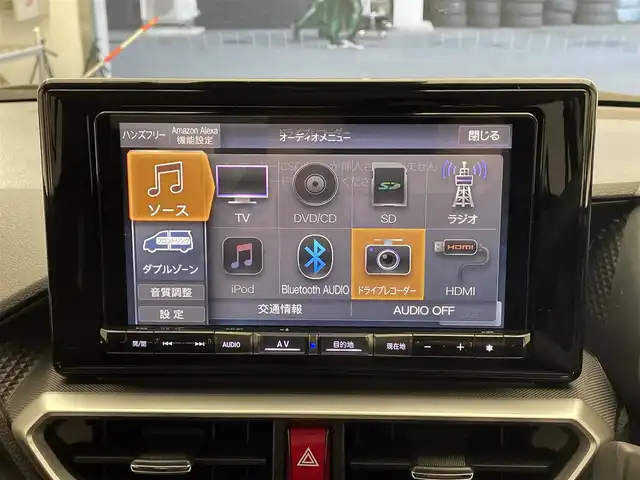 ダイハツ ロッキー プレミアム G HEV 滋賀県 2022(令4)年 4.3万km ブラックマイカメタリック/シャイニングホワイトパール 純正９インチナビ/(CD/DVD/SD/HDMI/フルセグTV)/バックカメラ/ハーフレザーシート/シートヒーター/ETC/ドライブレコーダー(SD無)/純正フロアマット/オートライト/LEDヘッドライト